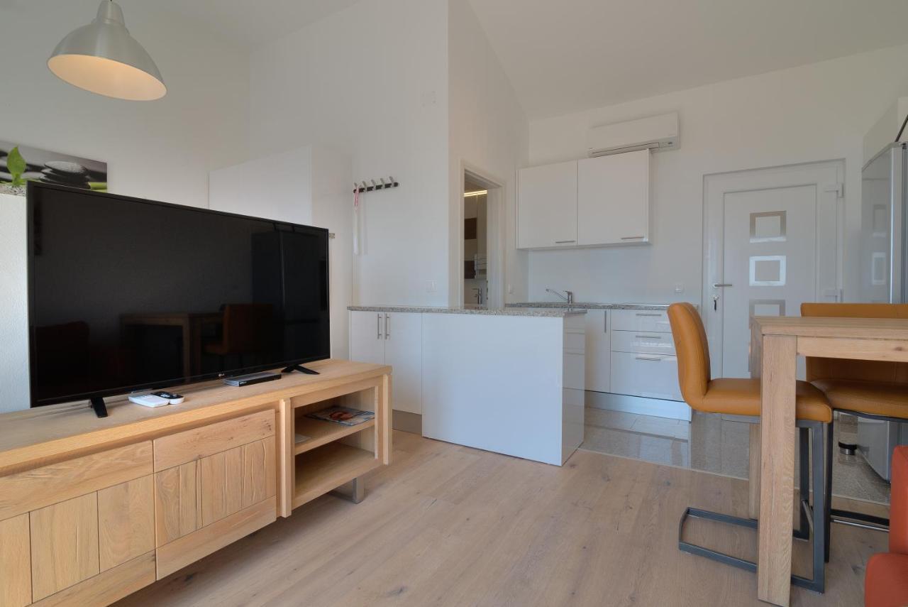 Appartement Bc Eleven - Mit Zentralheizung à Senj  Extérieur photo