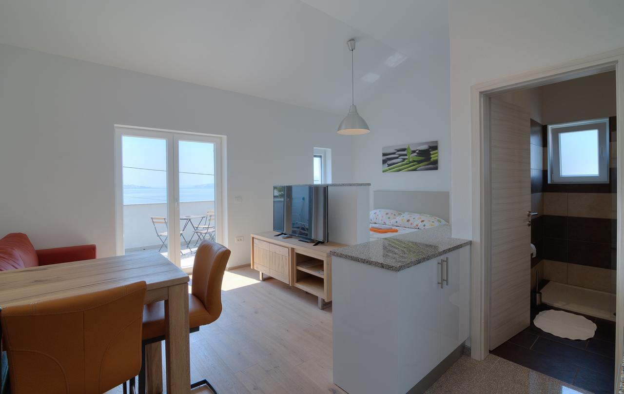 Appartement Bc Eleven - Mit Zentralheizung à Senj  Extérieur photo