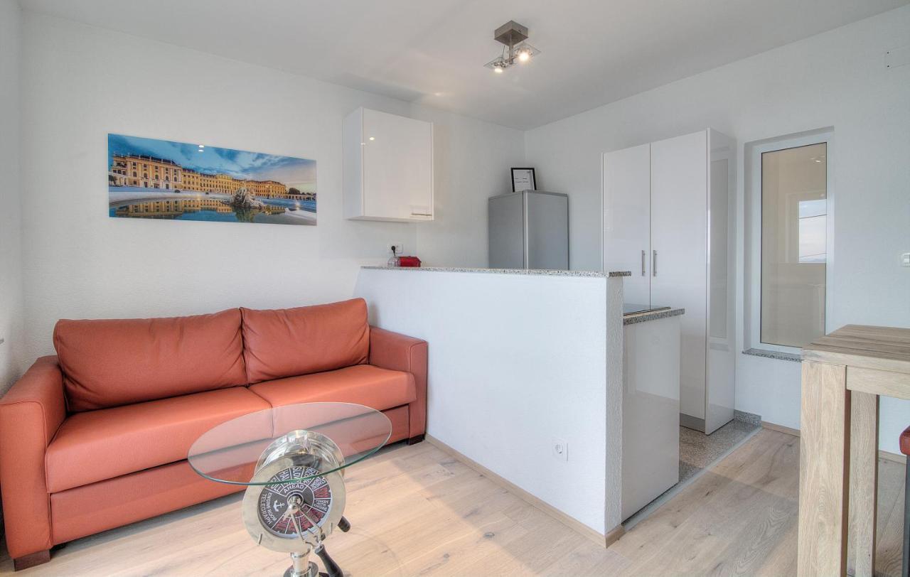 Appartement Bc Eleven - Mit Zentralheizung à Senj  Extérieur photo